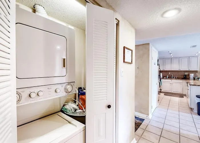 Holiday home Royal Hawaiian 211